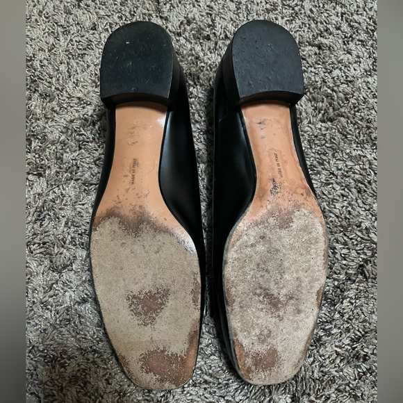 Salvatore Ferragamo Bow Shoes - Picture 8 of 11